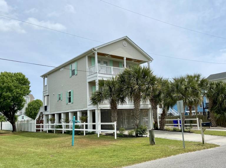 House  Surfside Beach