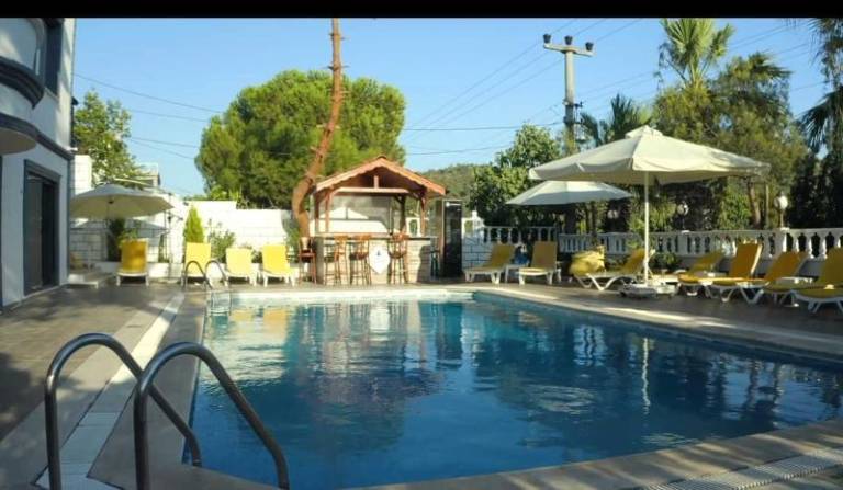 Pine Hotel Ayvalik — photo 4
