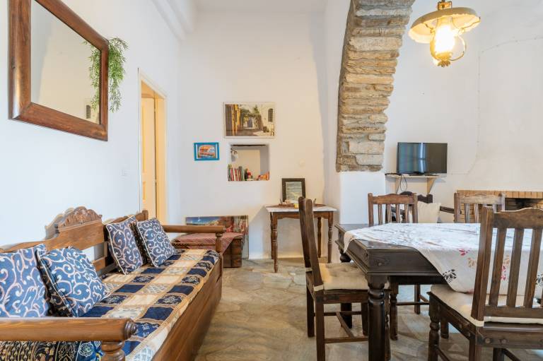 Holiday Home 'Kykladen White House' with Mountain View and Shared Terrace — photo 3