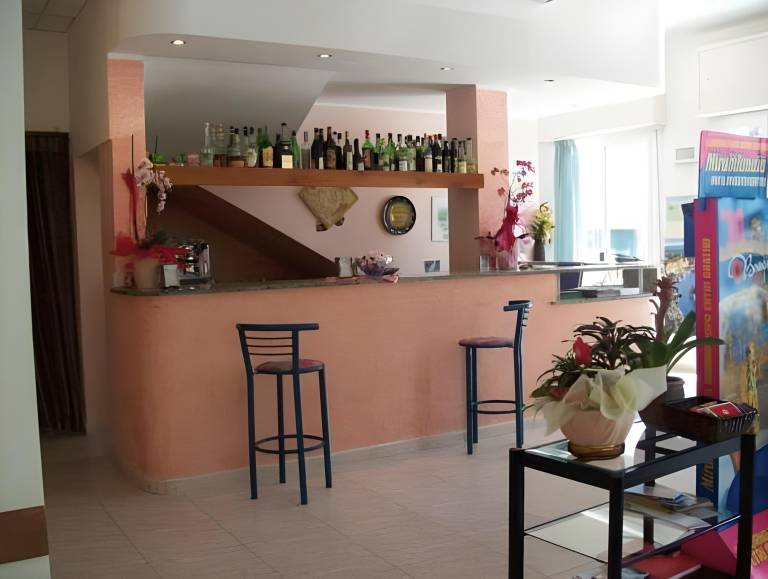 Hotel Laura — photo 5
