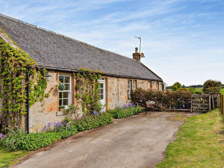 Cottage  Dingwall
