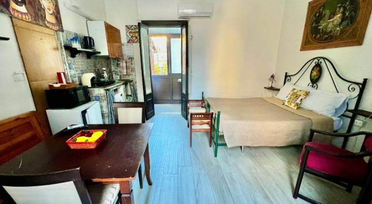 Vacation home | Next to Monastery of San Nicolò l'Arena — photo 4