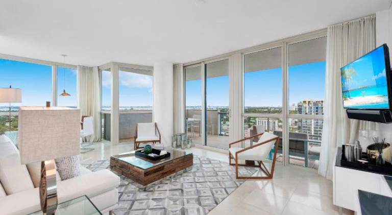 Nice rental apartment with hot tub | Near Miami Beach Botanical Garden | Beach nearby | Pet-friendly — photo 2
