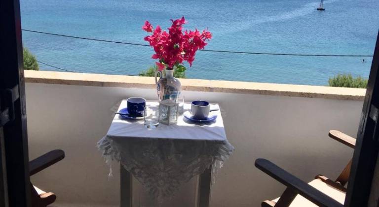 Apartment with terrace | Perfect for remote work in Patmos