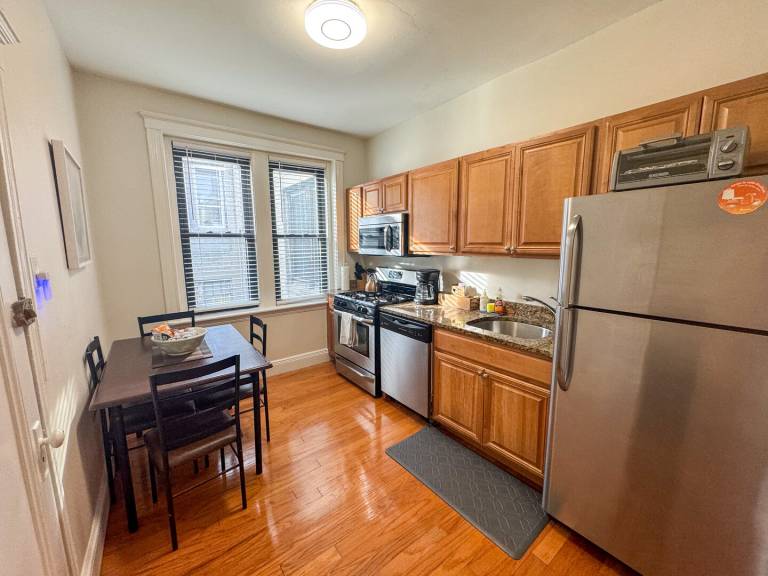 Family-friendly charming rental apartment | Pets are welcome — photo 5
