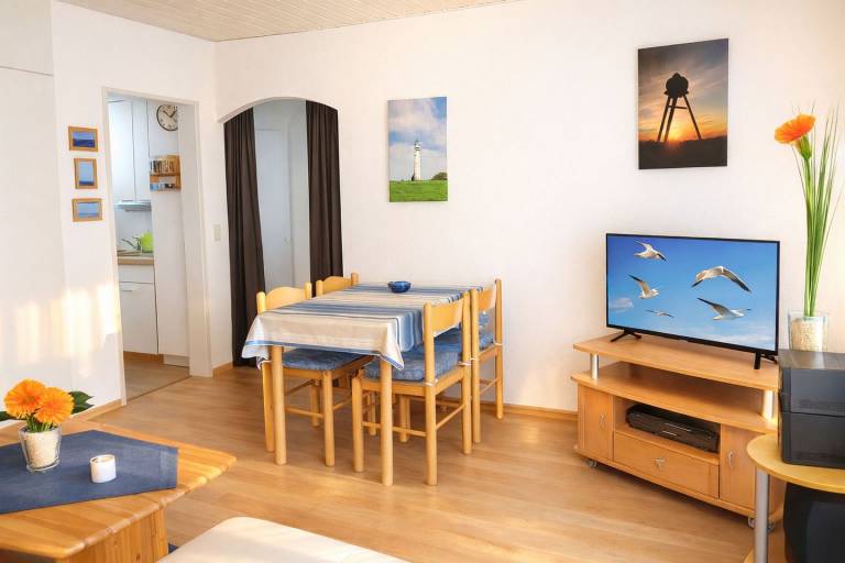Ferienwohnung Wöhrmeyer in Horumersiel: Komfortabler Aufenthalt nahe dem Strand — photo 3