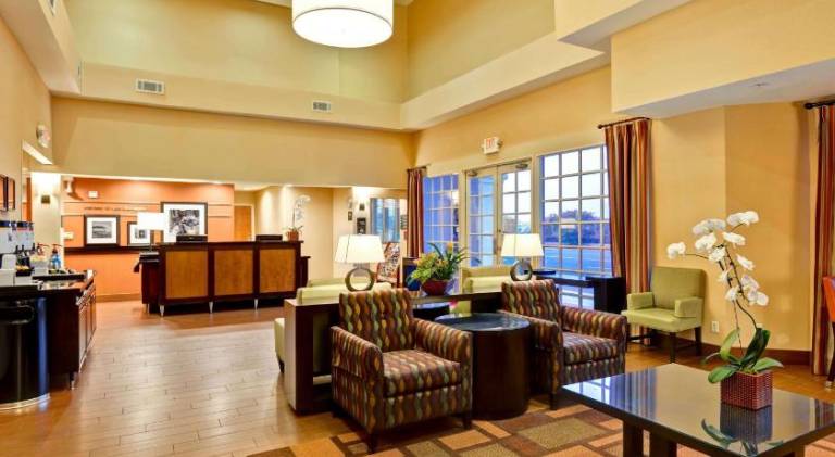Hampton Inn & Suites San Clemente — photo 4