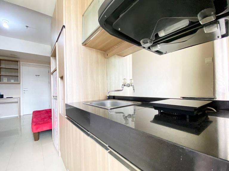 Clean and Cozy 2Br Apartment @ Parahyangan Residence — photo 2