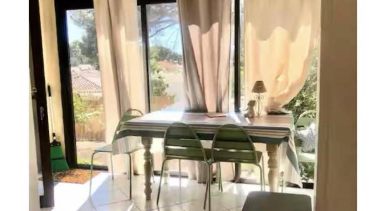 Fully equipped apartment with barbeque & yard | Pets allowed — photo 4