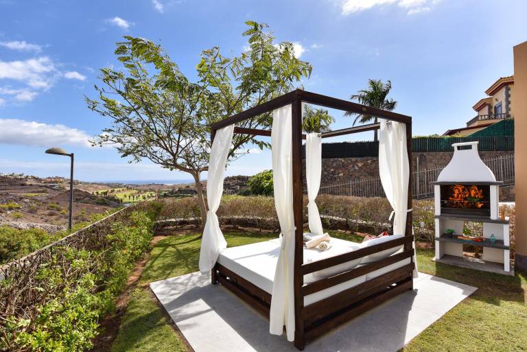 Fully equipped villa with private pool, garden & patio | Pet-friendly — photo 5