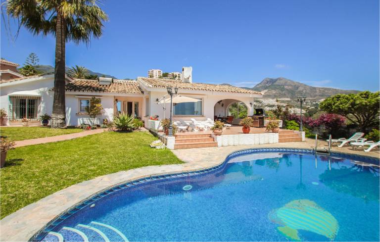 House Arroyo de la Miel