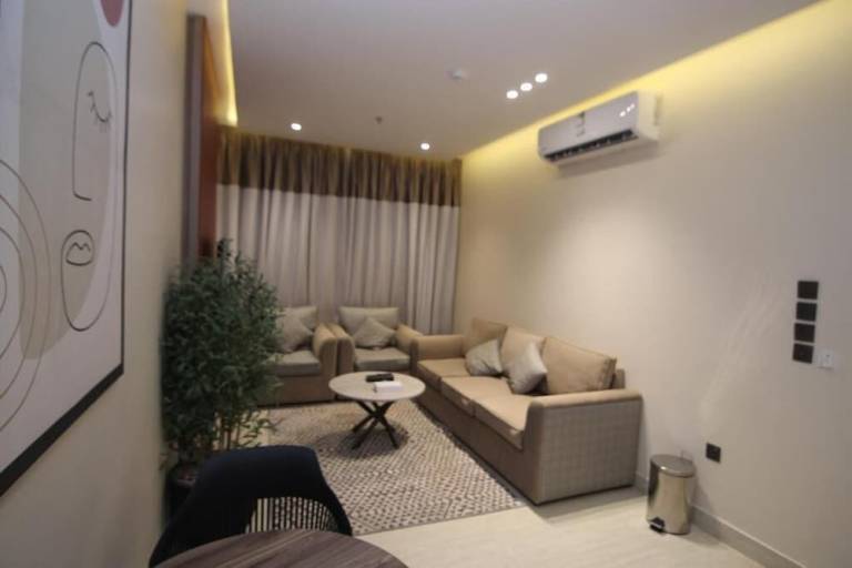 Apartment Dhahrat Laban