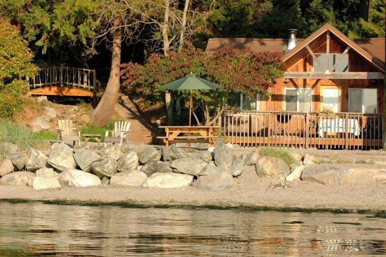 Cabin Orcas