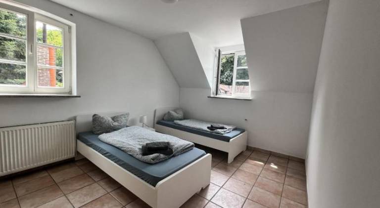 Rental apartment with yard & grill in Cologne