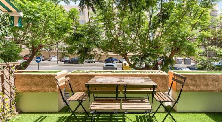 Holiday apartment with terrace — photo 2