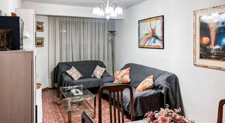 Apartment with 3 rooms for 5 persons in Teruel