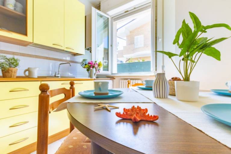Holiday apartment with 2 rooms for 4 persons — photo 2