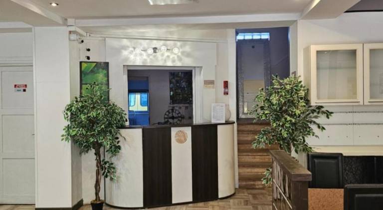 Hotel Victoria proche Stade de Rugby et Centre Ville — photo 5