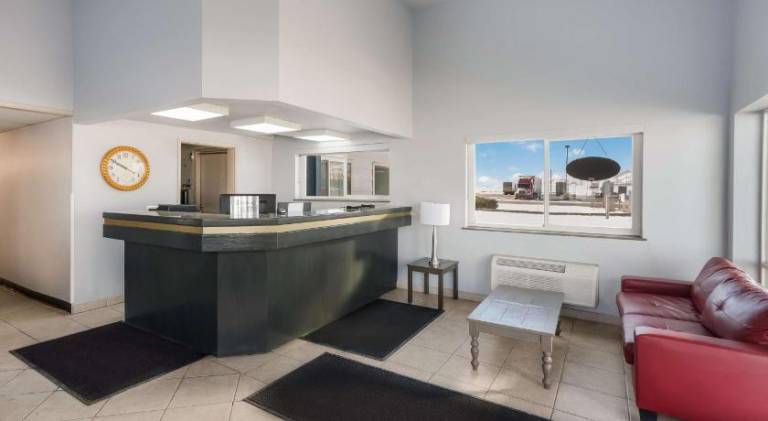 SureStay by Best Western Wells — photo 2
