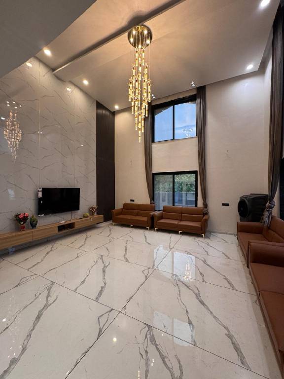 Vacation home with patio in Nashik