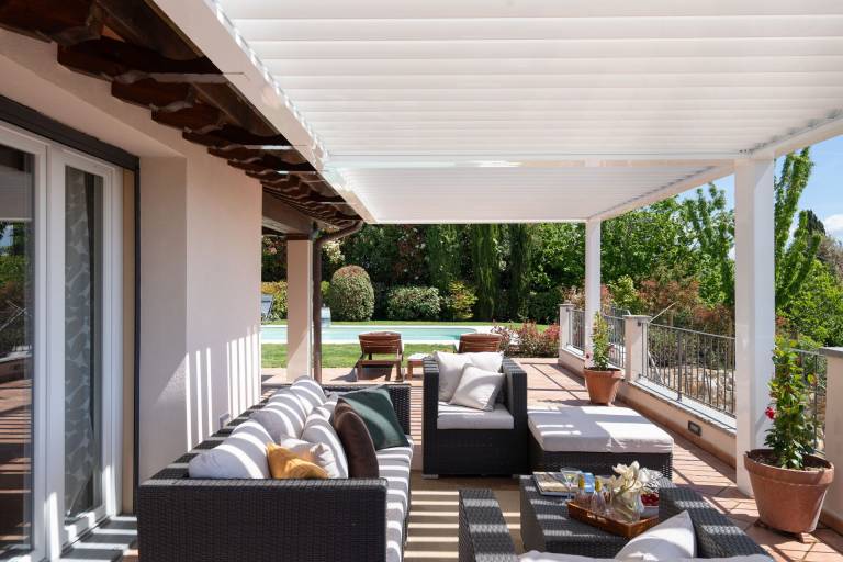 Villa with garden, BBQ & private pool — photo 5