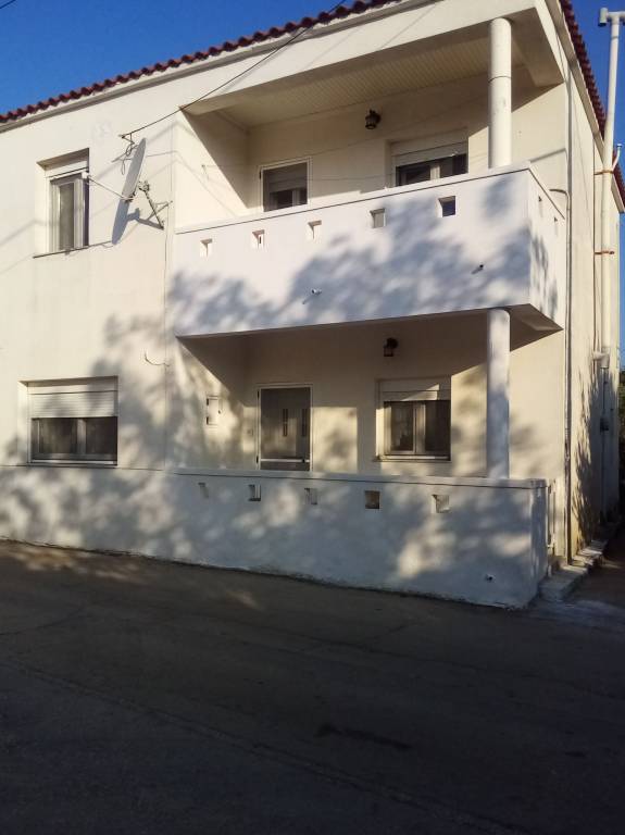 Ferienhaus Plaka