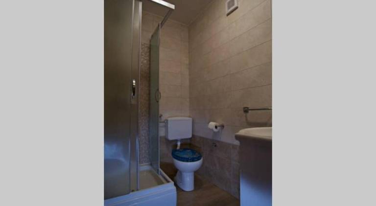 Rental apartment with 2 rooms for 4 persons — photo 2