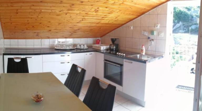 Rental apartment with BBQ, garden & terrace | Beach nearby | Pets are welcome — photo 5