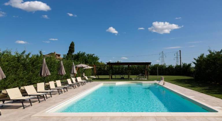 Farm with yard, pool & hot tub | Good for workation | Dogs allowed — photo 2