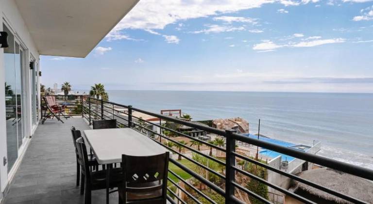 Serviced apartment with terrace | Pet-friendly — photo 4