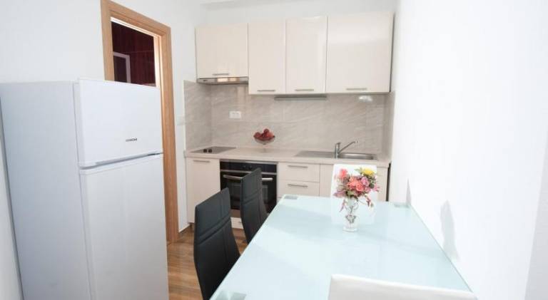 Holiday apartment with patio | Next to the beach | Pets allowed — photo 3