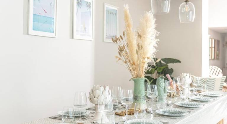 The Shell House (Sleeps 12 - 5 mins to Beach) — photo 4