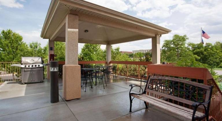 Sonesta Simply Suites Denver West Federal Center — photo 3