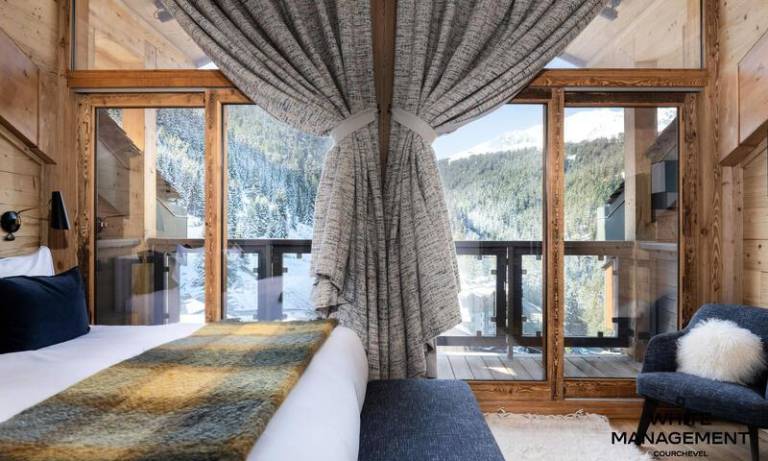 11st floor, balcony, fireplace or stove, 209m², Courchevel — photo 3