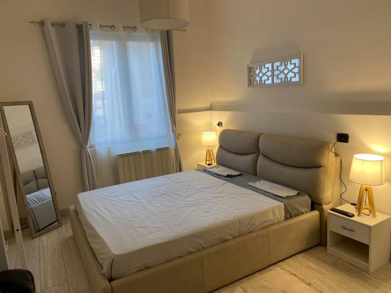 Apartment with garden & terrace — photo 2