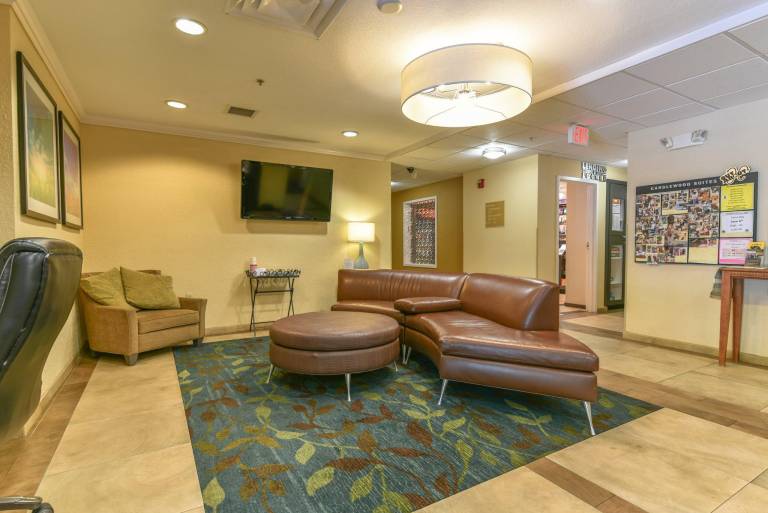 Candlewood Suites Medford By IHG — photo 2
