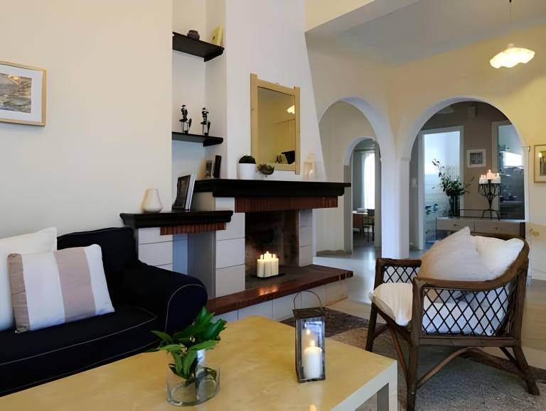Holiday apartment with grill, garden & patio — photo 3