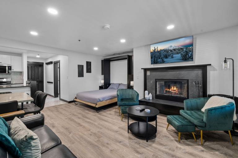 New Listing! Modern Mountain Basecamp @ 7th Mountain Resort! — photo 5
