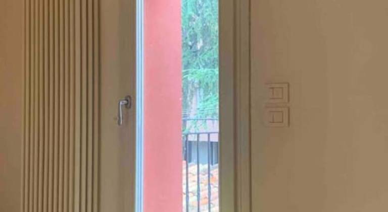 House with patio — photo 4