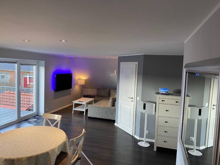 In ruhiger Lage mit gro&szlig;em Balkon