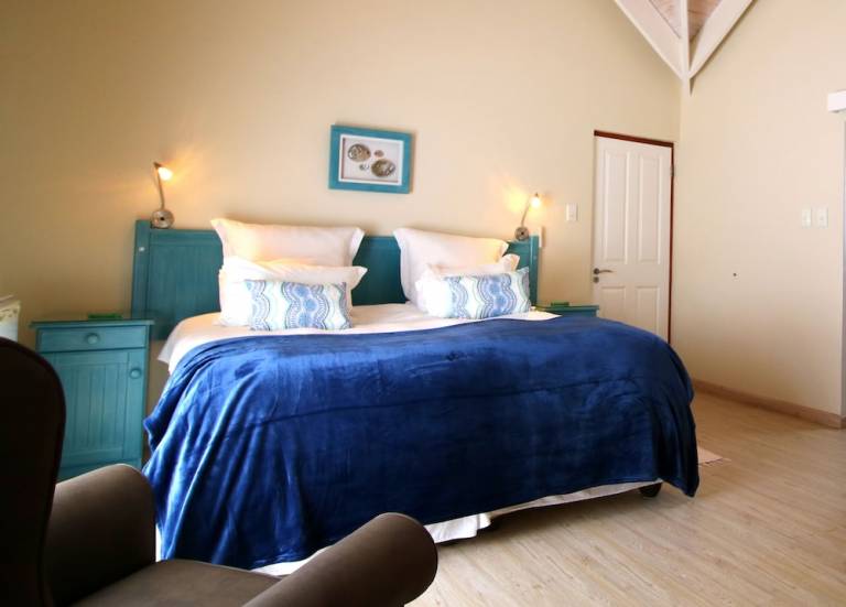 Accommodation  Paternoster