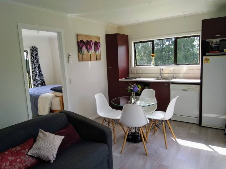 Cottage  Hamilton