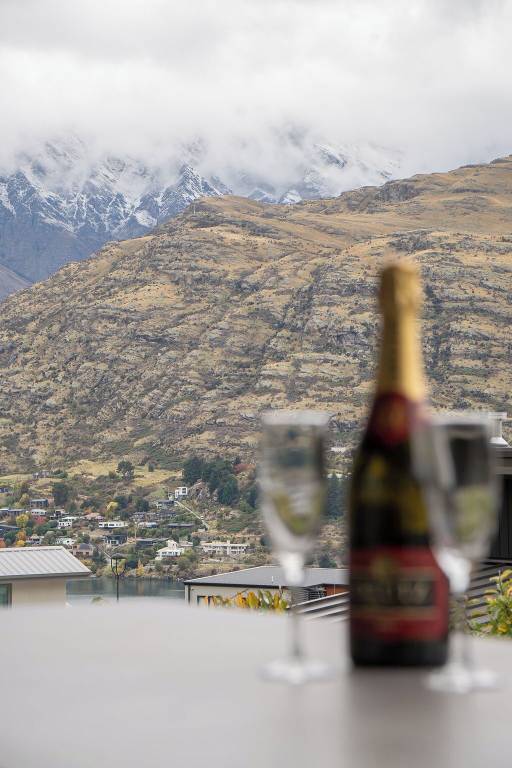 House  Queenstown
