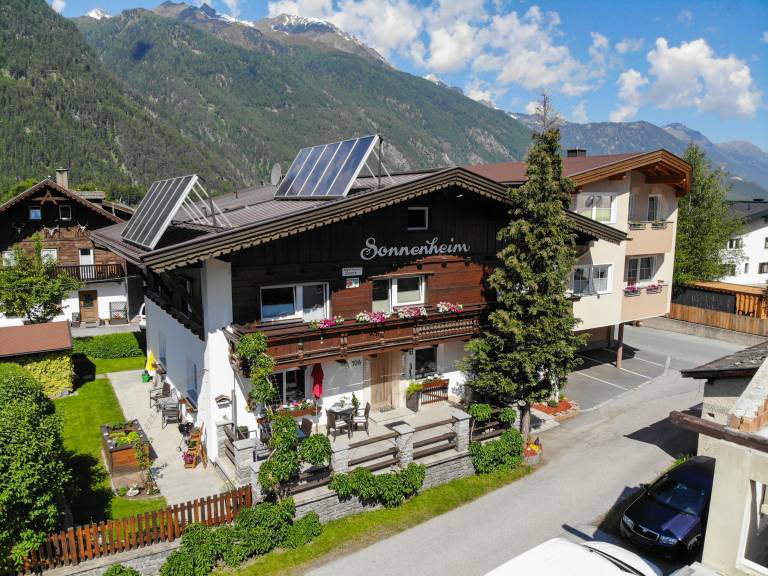 Child-friendly holiday apartment with patio | Pets allowed — photo 2