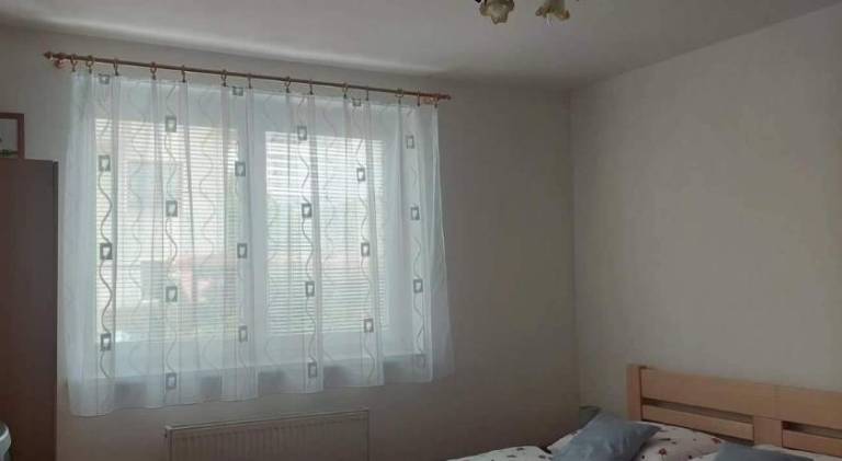 Ubytovanie s raňajkami  Stará Bystrica