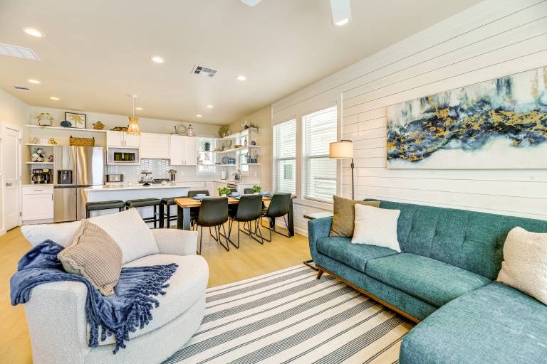 1 Mi to Beach: Home w/ Pool Access in Port Aransas in Port Aransas, TX