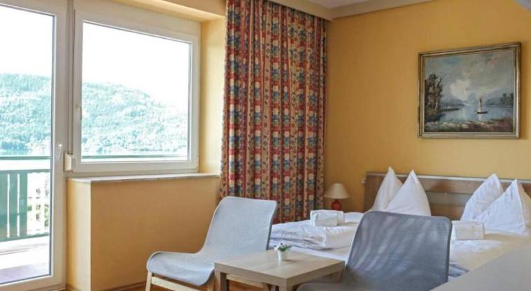 Holiday apartment with patio & garden | Good for workation — photo 3