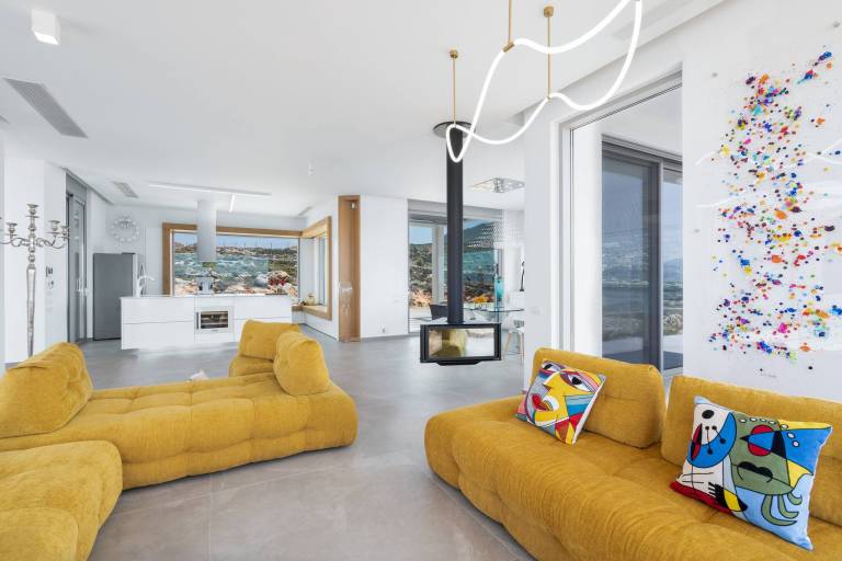 Fully equipped big villa with patio, jacuzzi & private pool | Sea view | Pets allowed in Apokoronas