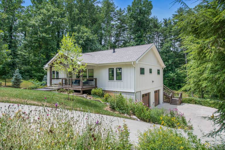 233 m&sup2; Ferienhaus