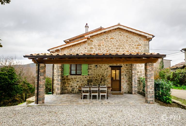 Villa with terrace | Perfect for remote work | Pets allowed in Umbertide